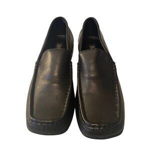 Bass Asia II Black Leather Upper Loafers in Ladies size 8.5M